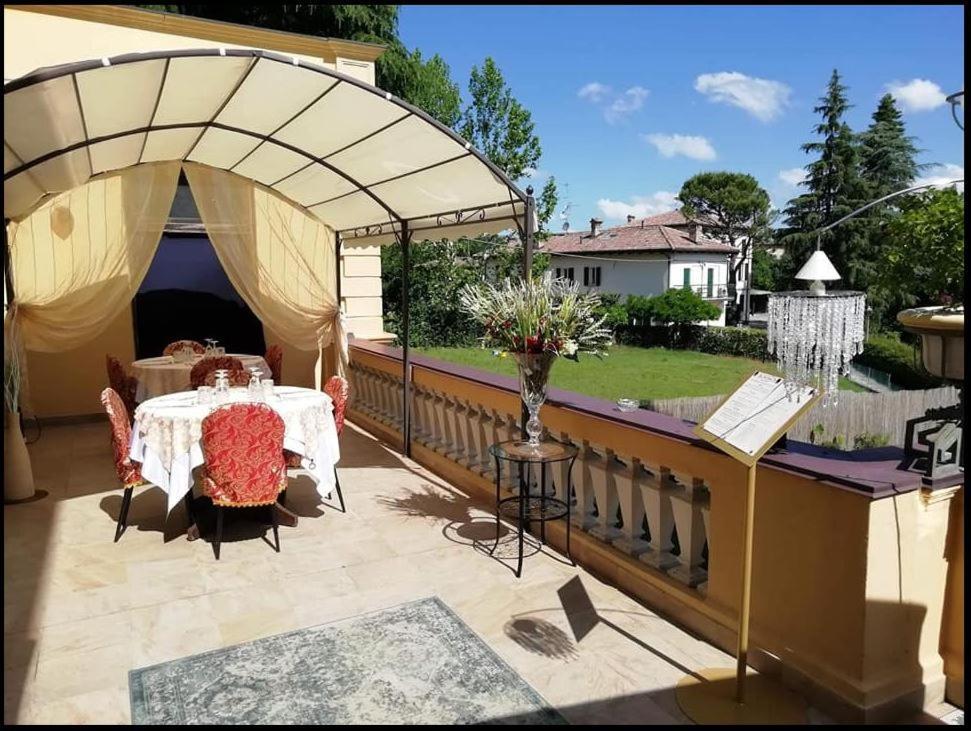 Villa Evelina Club Valsamoggia Exterior photo